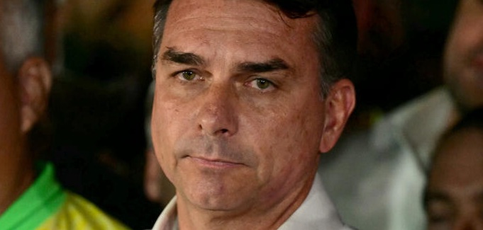 Flávio Bolsonaro llega a Miami tras investigaciones por presunta corrupción
