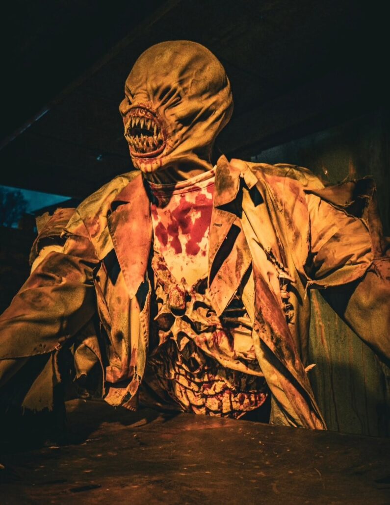 Madworld Haunted Attraction 